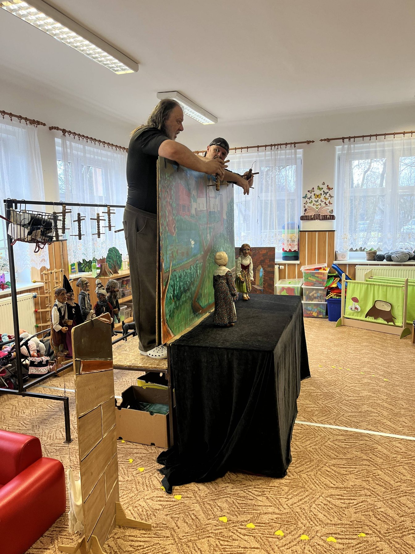 DIVADELNÍ PŘEDSTAVENÍ "STRACH MÁ VELKÉ OČI" - 3