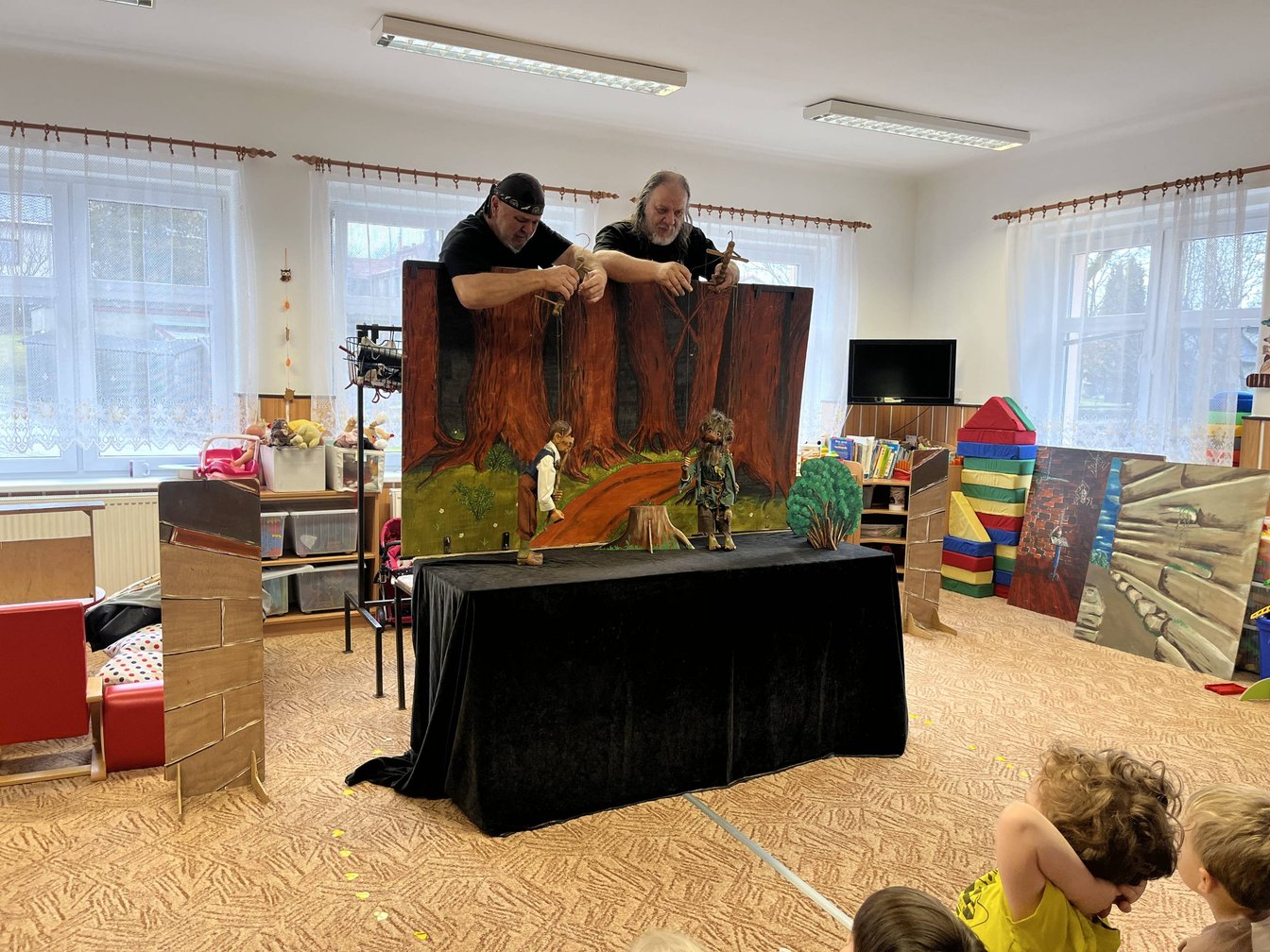 DIVADELNÍ PŘEDSTAVENÍ "STRACH MÁ VELKÉ OČI" - 4