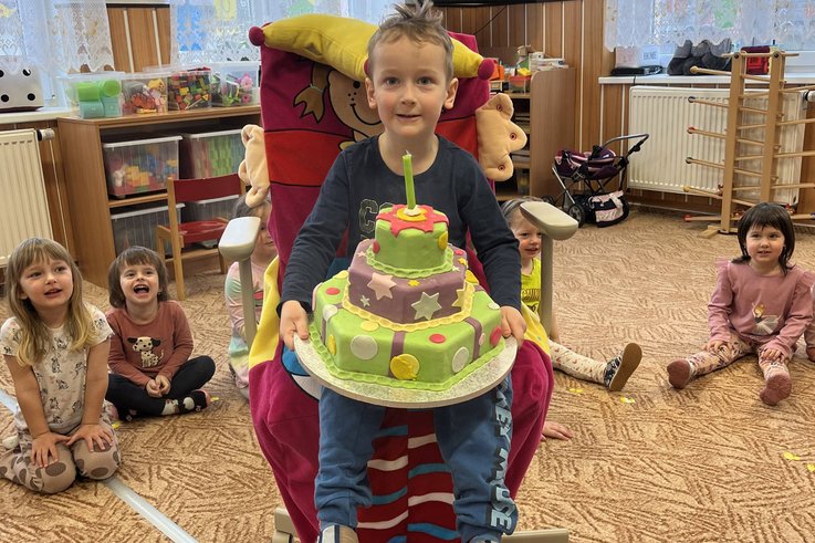 Robinek má narozeniny