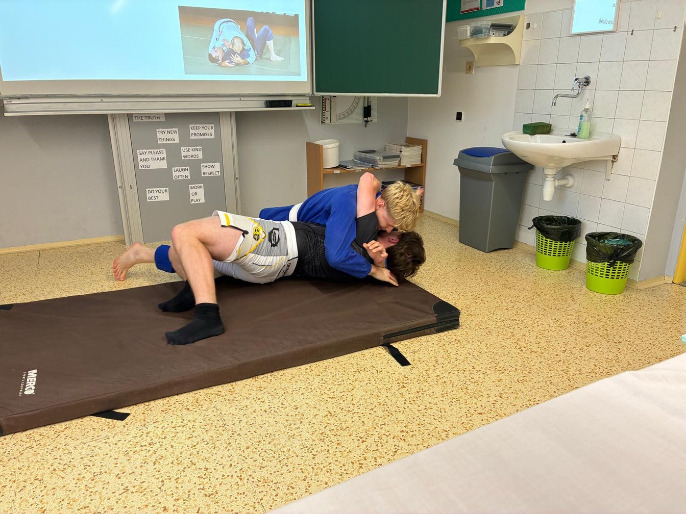 Obhajoby závěrečných prací 