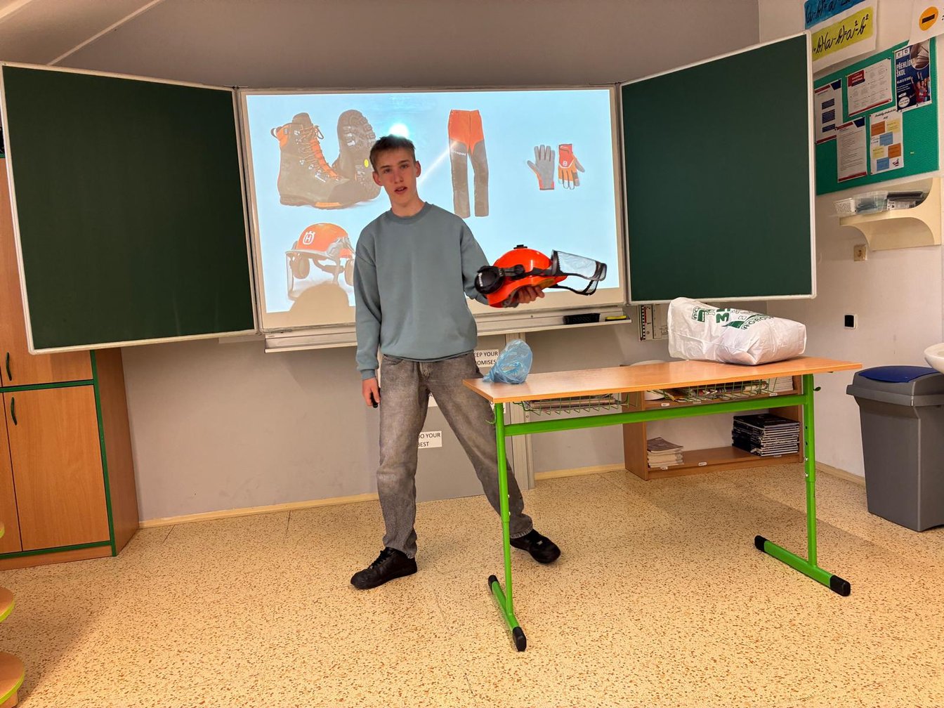 Obhajoby závěrečných prací 